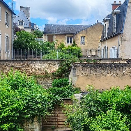 Le Cocoon Dore Poitiers Exterior photo